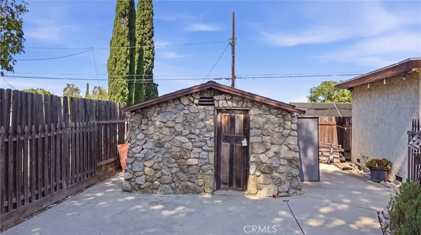 7276 Summitrose Street, Tujunga, California 91042