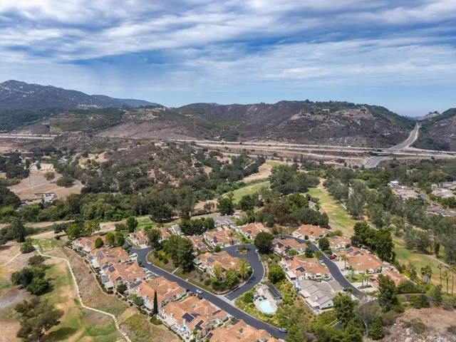 29665 Castle Creek Ln, Escondido, California 92026
