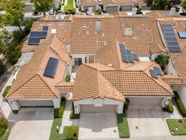 29665 Castle Creek Ln, Escondido, California 92026