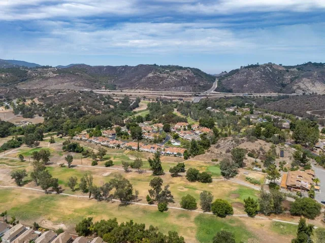 29665 Castle Creek Ln, Escondido, California 92026