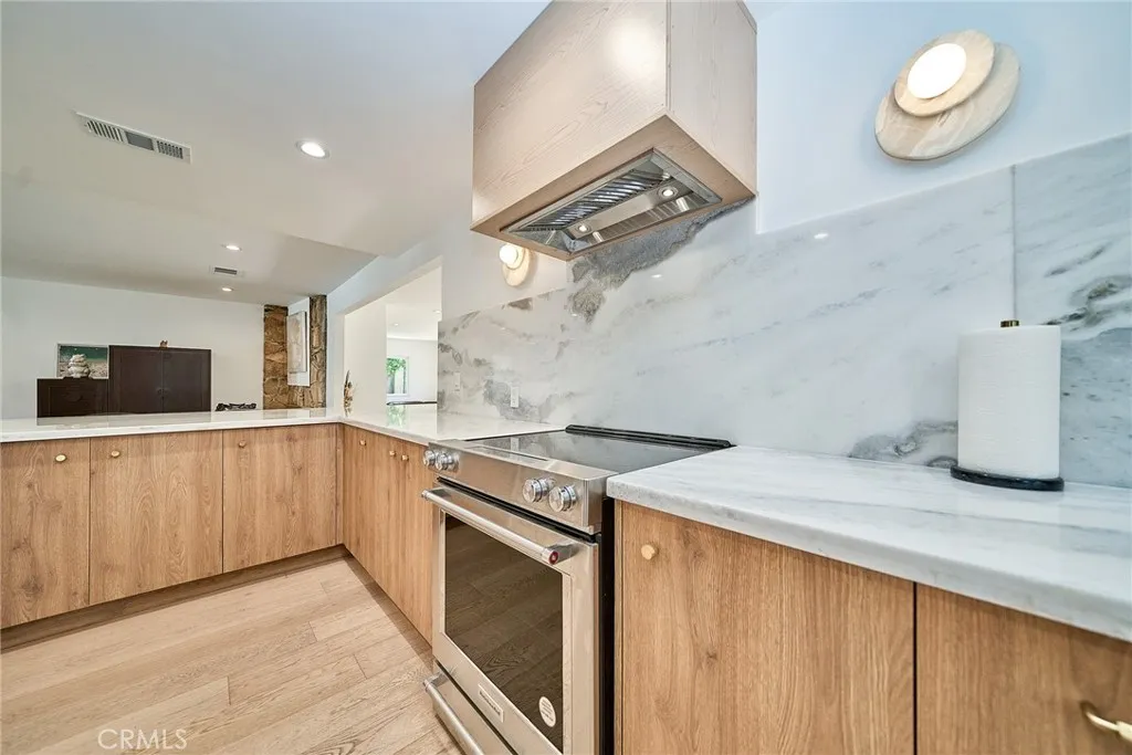 2532 Crooked Creek, Diamond Bar, California 91765 — photo 4