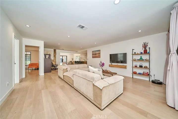 2532 Crooked Creek, Diamond Bar, California 91765