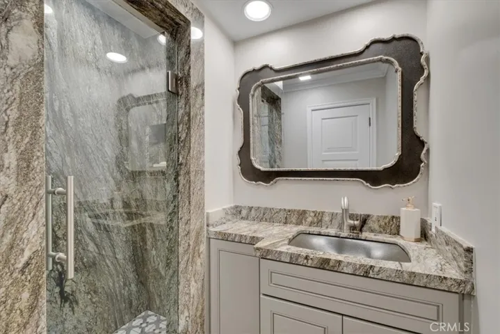 2808 W Oceanfront, Newport Beach, California 92663