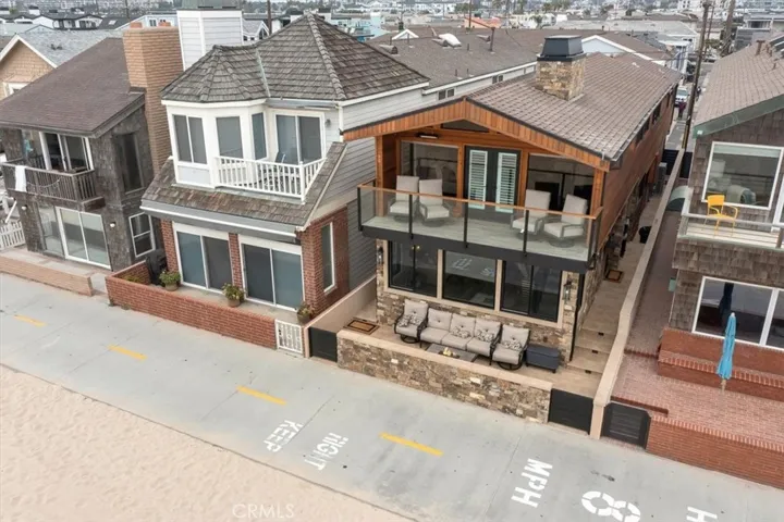 2808 W Oceanfront, Newport Beach, California 92663
