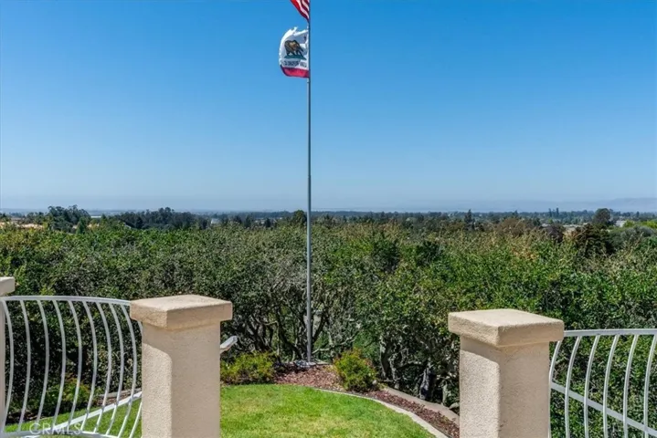 6024 Quail Court, Santa Maria, California 93455