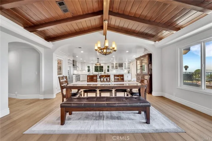3 Mustang Road, Rancho Palos Verdes, California 90275