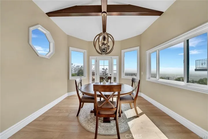 3 Mustang Road, Rancho Palos Verdes, California 90275