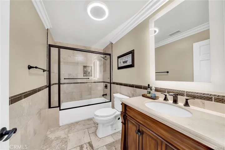 3 Mustang Road, Rancho Palos Verdes, California 90275