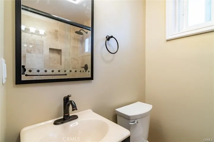 3 Mustang Road, Rancho Palos Verdes, California 90275