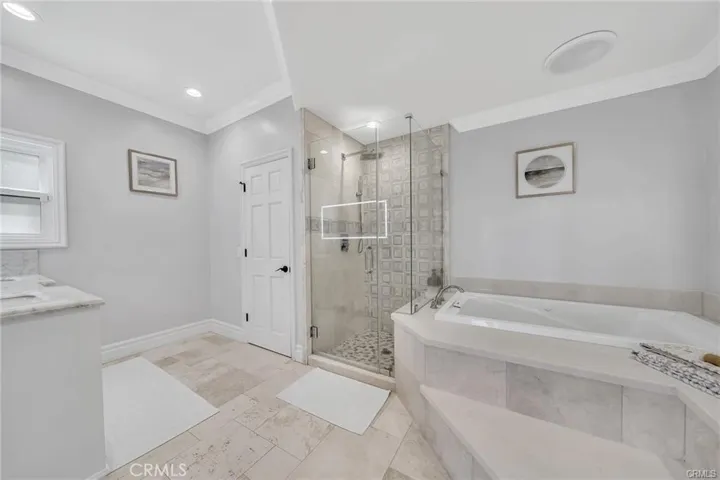 3 Mustang Road, Rancho Palos Verdes, California 90275