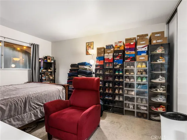 2216 Sequoia, Simi Valley, California 93063