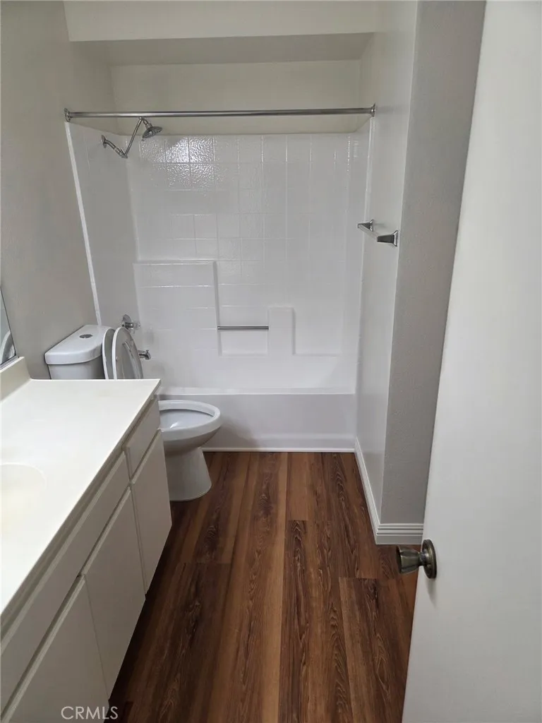 Upstairs Bathroom