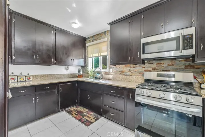 449 E Haltern, Glendora, California 91740