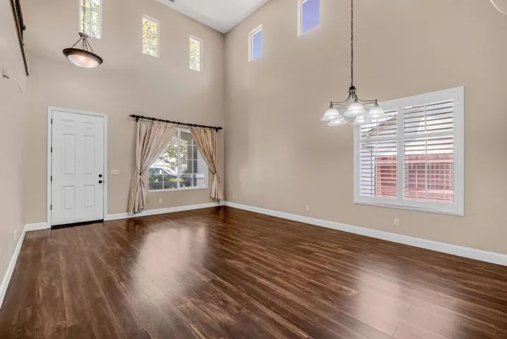 7113 E Garland Avenue, Fresno, California 93737