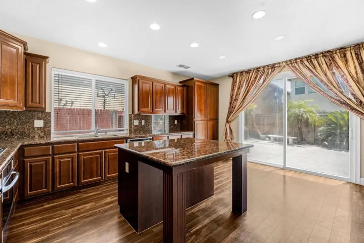 7113 E Garland Avenue, Fresno, California 93737