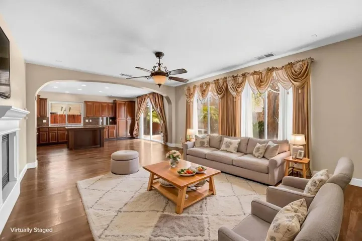 7113 E Garland Avenue, Fresno, California 93737