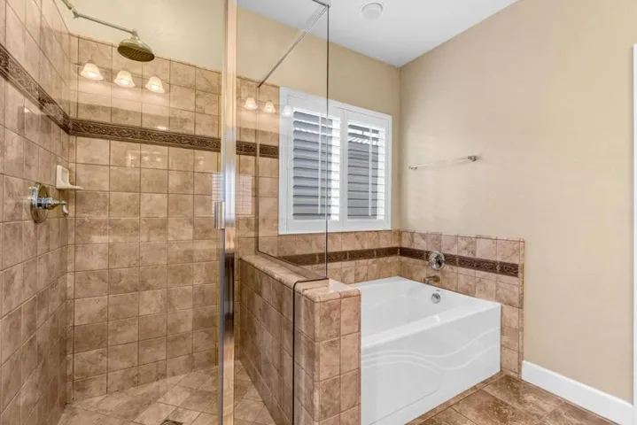 7113 E Garland Avenue, Fresno, California 93737