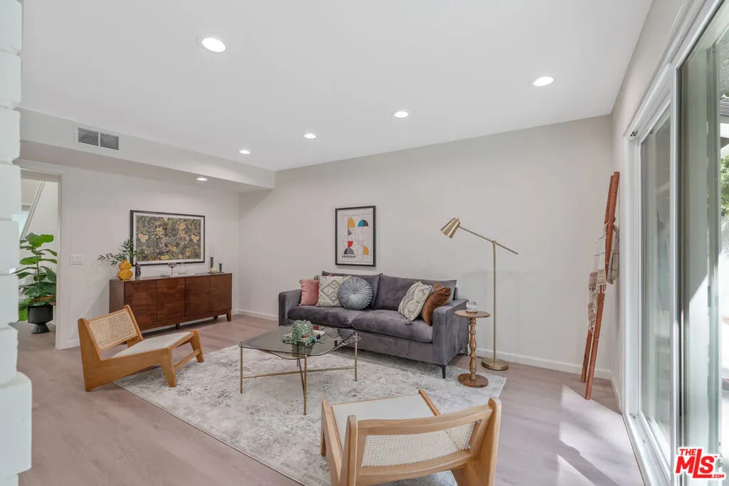 Den/Great Room