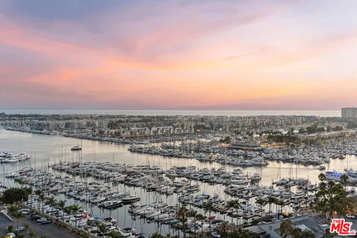 13700 Marina Pointe Drive 1801, Marina Del Rey, California 90292