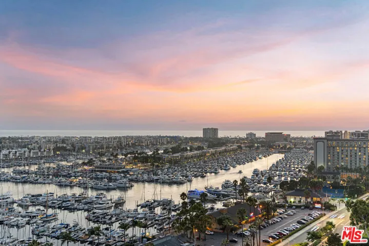 13700 Marina Pointe Drive 1801, Marina Del Rey, California 90292