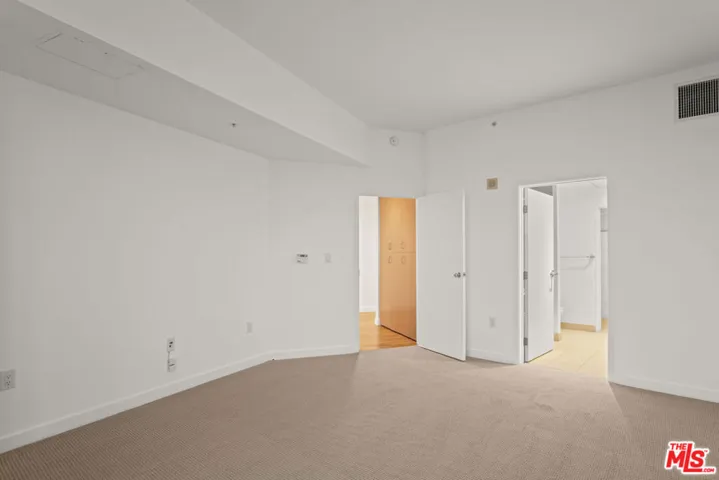 13700 Marina Pointe Drive 1801, Marina Del Rey, California 90292