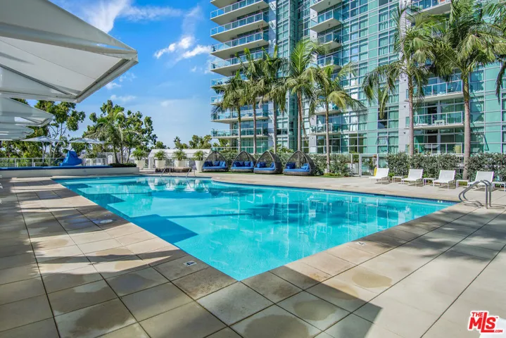 13700 Marina Pointe Drive 1801, Marina Del Rey, California 90292
