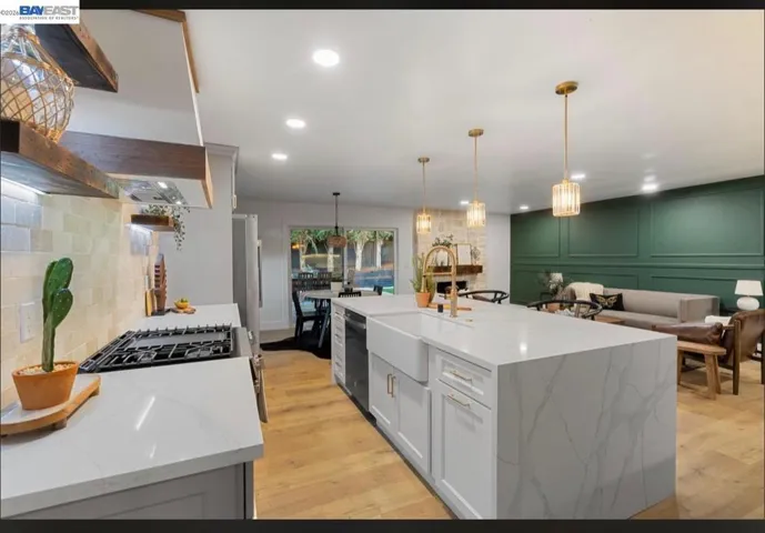 1084 Jamie Dr, Concord, California 94518