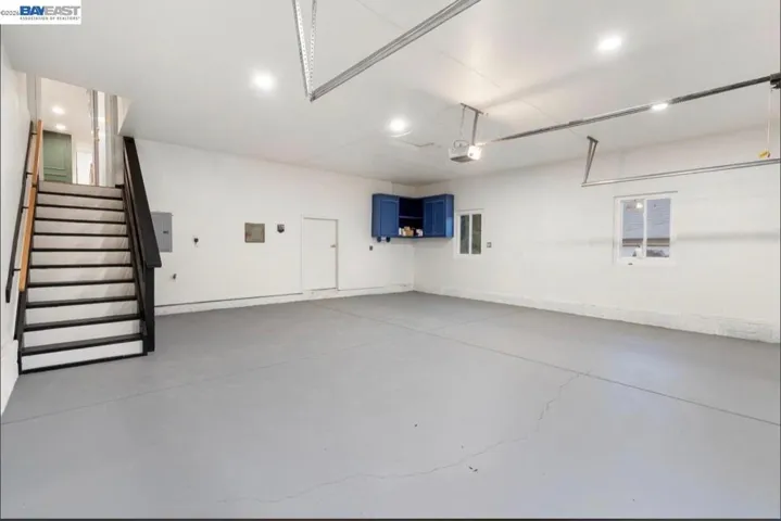 1084 Jamie Dr, Concord, California 94518