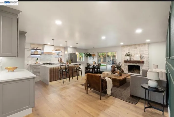 1084 Jamie Dr, Concord, California 94518
