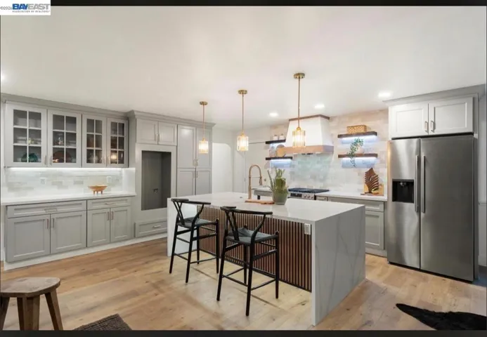 1084 Jamie Dr, Concord, California 94518