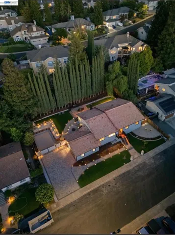 1084 Jamie Dr, Concord, California 94518