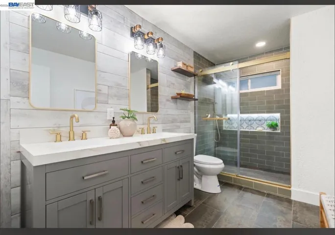 1084 Jamie Dr, Concord, California 94518