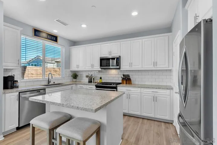 8507 Yucca Street, Santee, California 92071