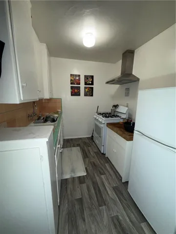 241 E Washington, Pasadena, California 91104