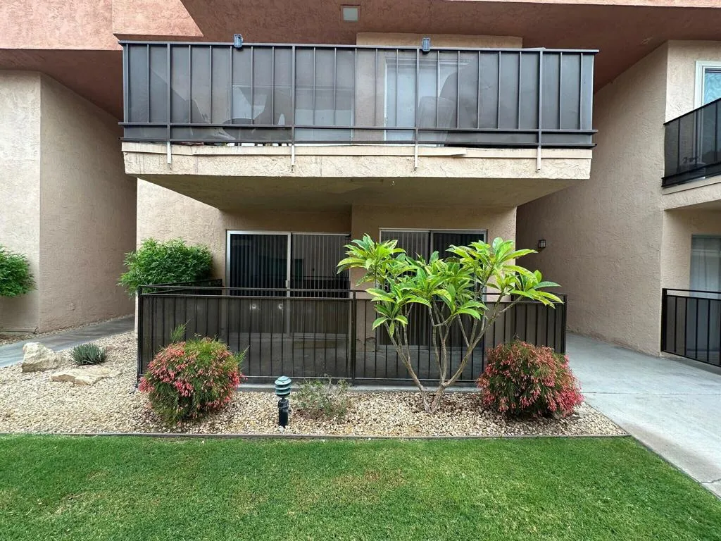 400-n-sunrise-way-unit--150-palm-springs