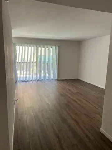 400-n-sunrise-way-unit--150-palm-springs