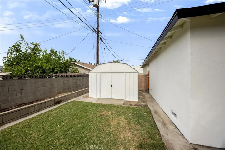 5383 Palo Verde, Montclair, California 91763