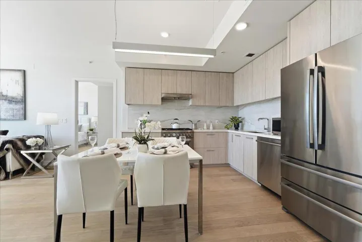 188 W St James Street 11204, San Jose, California 95110