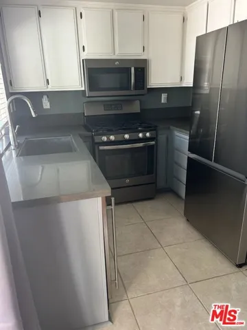 922 Casper Avenue, Banning, California 92220
