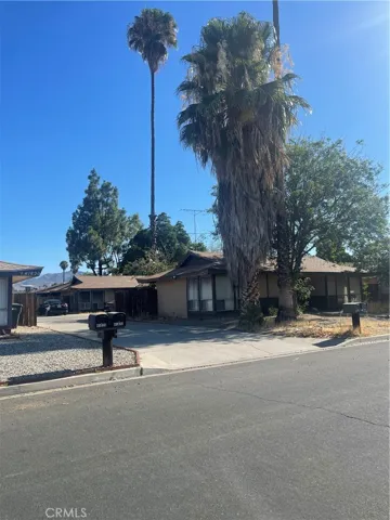 41832 Briarwood, Hemet, California 92544