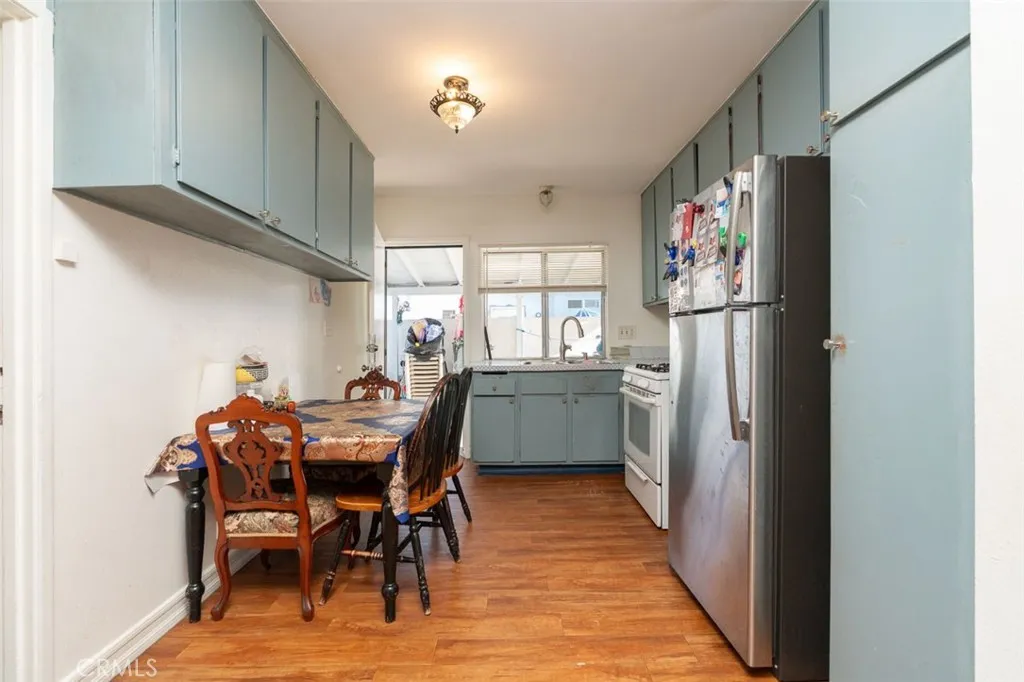 Dining area conveniently located adjacent to the kitchen.