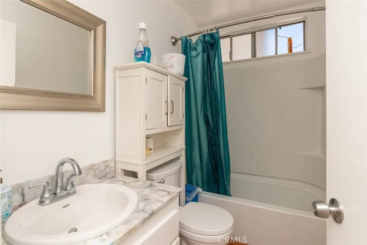 Well-maintained bathroom with a clean, neutral design.
