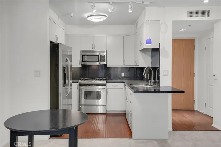 267 S San Pedro 217, Los Angeles, California 90012