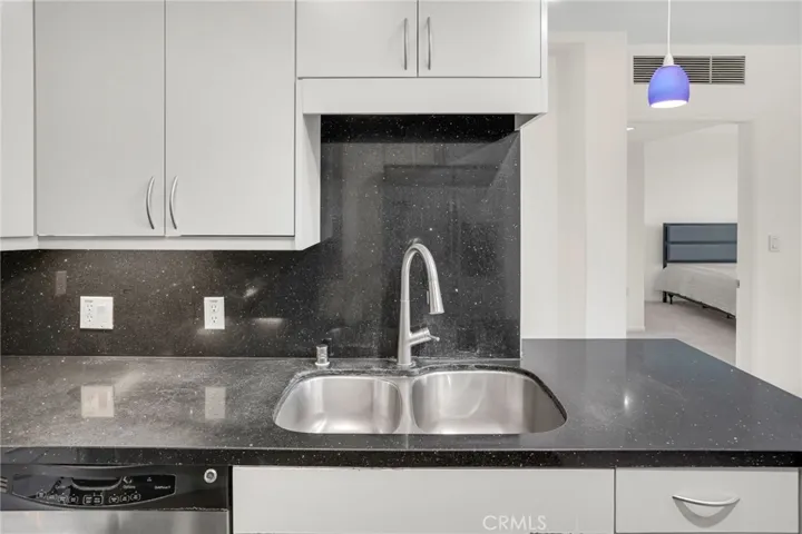 267 S San Pedro 217, Los Angeles, California 90012