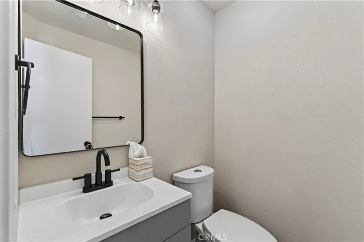 55192 Firestone, La Quinta, California 92253