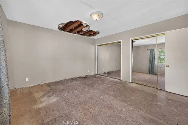 Master Bedroom Suite 1 w/ bathroom.