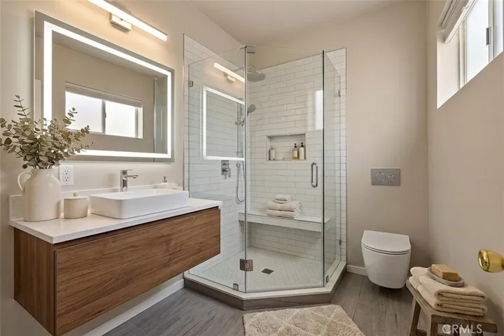 AI Master Bathroom 2