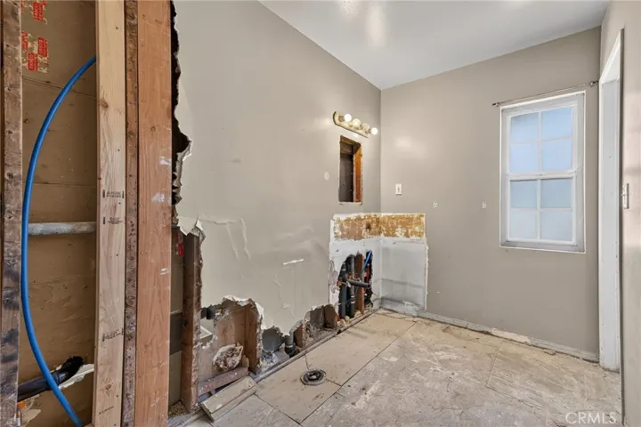 Master Bathroom 1