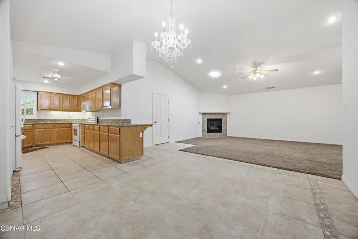 15-2323 Easthills Dr - 22
