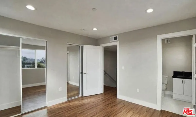 2301 Hauser Boulevard, Los Angeles, California 90016